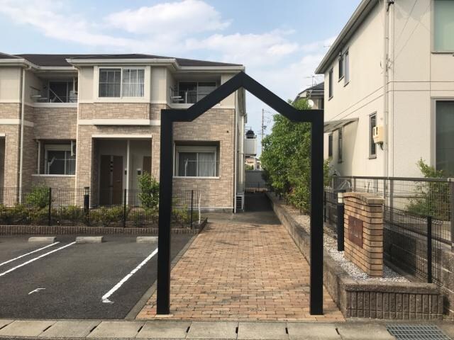 物件外観写真3　(外観写真（昼）)