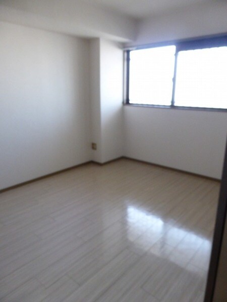 物件内観写真6　(北洋室)