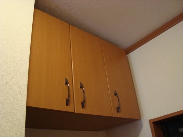 物件内観写真12　(下駄箱上)