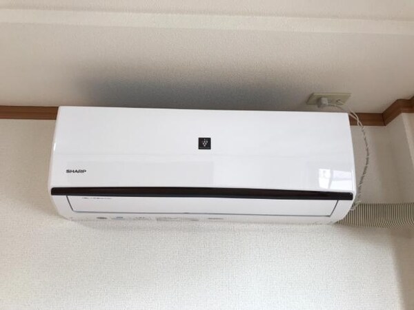 建物設備(エアコン)