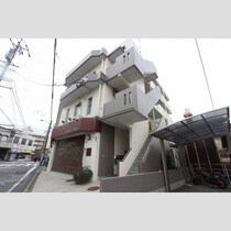 名鉄名古屋本線 本笠寺駅 4階建 築41年の外観写真