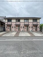 かわいい感じのテラスハウスタイプです♪