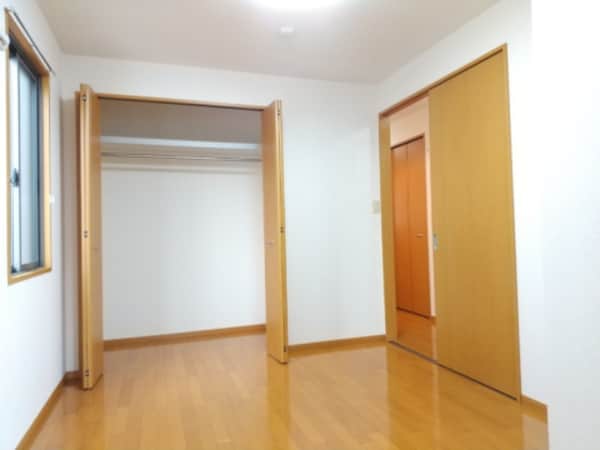 収納(室内写真は別部屋の写真です。)
