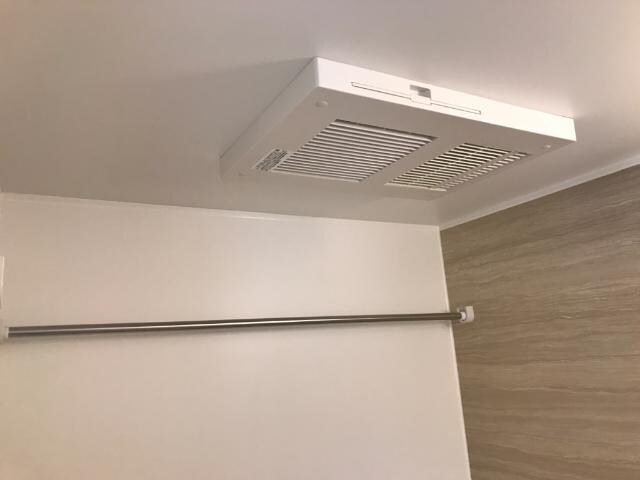 物件内観写真16　(浴室乾燥機)
