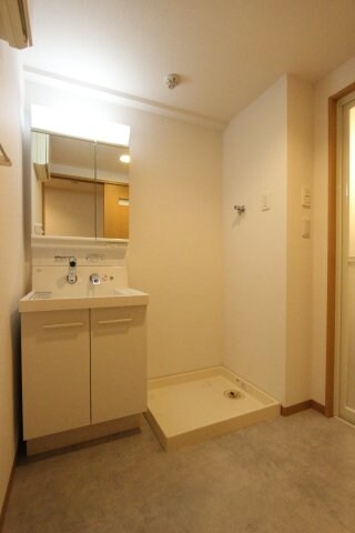 物件内観写真5　(参考写真です。現況優先。)