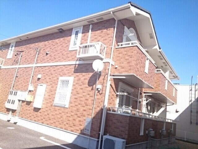 物件外観写真1　(外観も気になるポイント)