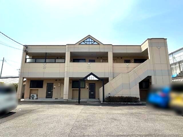 物件外観写真1　(外観写真（昼）)