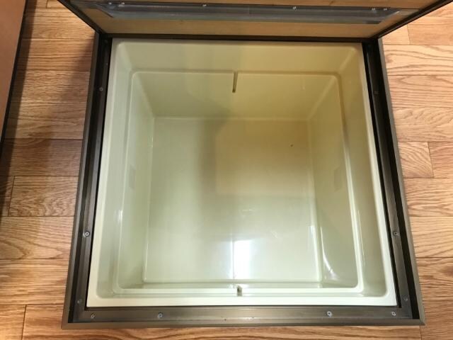 物件内観写真19　(床下収納)