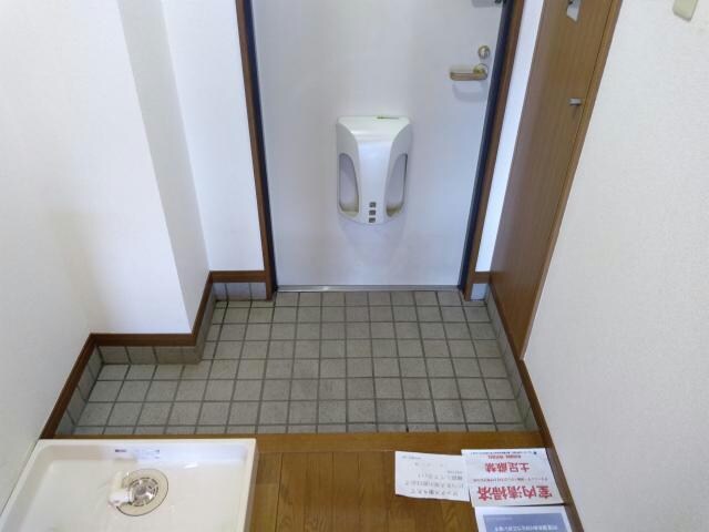 物件内観写真12　(写真、間取図面などが現況と異なる場合は現況優先となります。)