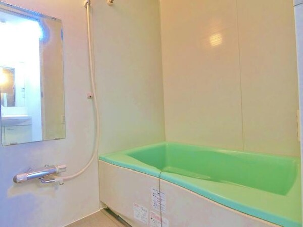 浴室(室内写真は別部屋の写真です。)