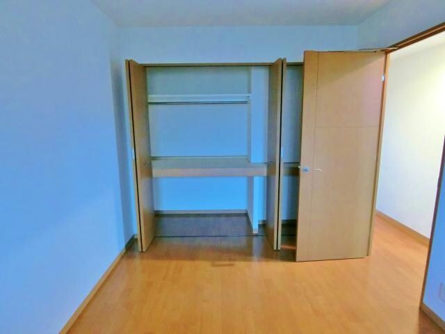 物件内観写真10　(室内写真は別部屋の写真です。)