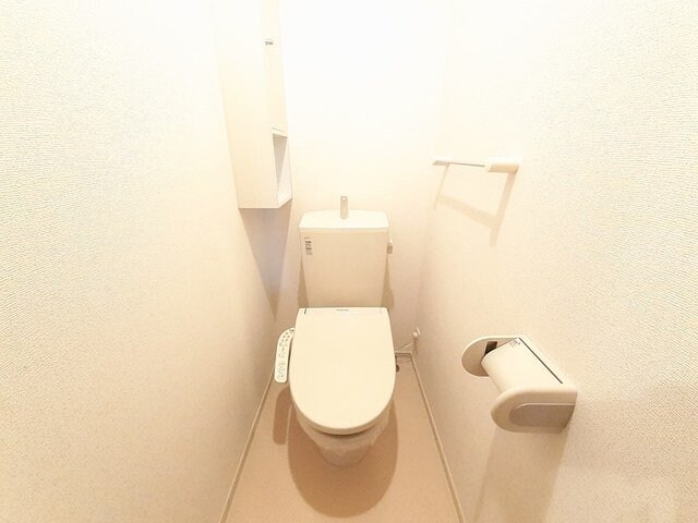 物件内観写真7　(トイレもきれいです)