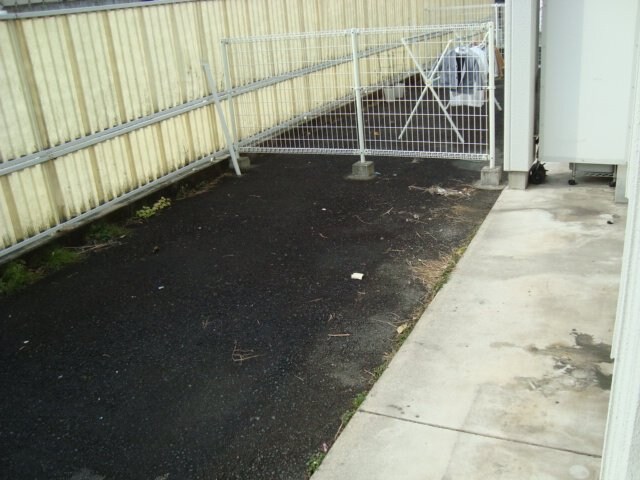 物件内観写真22　(専用庭)