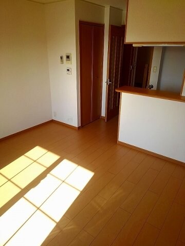 物件内観写真11　(きれいな内装です)