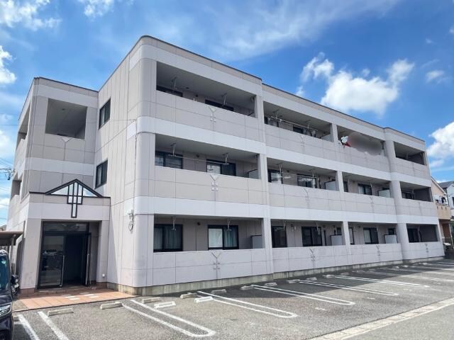 物件外観写真1　(外観写真（昼）)