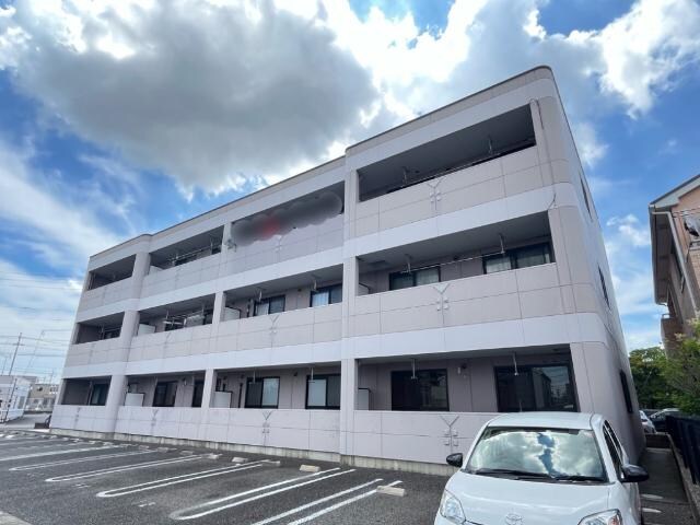 物件外観写真2　(外観写真（昼）)