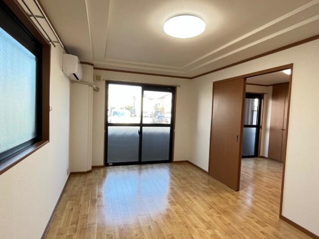 物件内観写真21　(リビング)