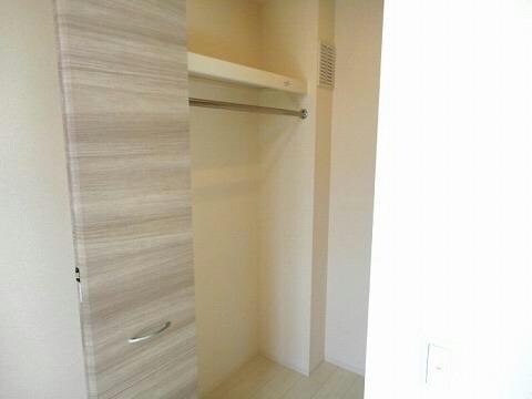 物件内観写真8　(室内写真は別部屋の写真です。)