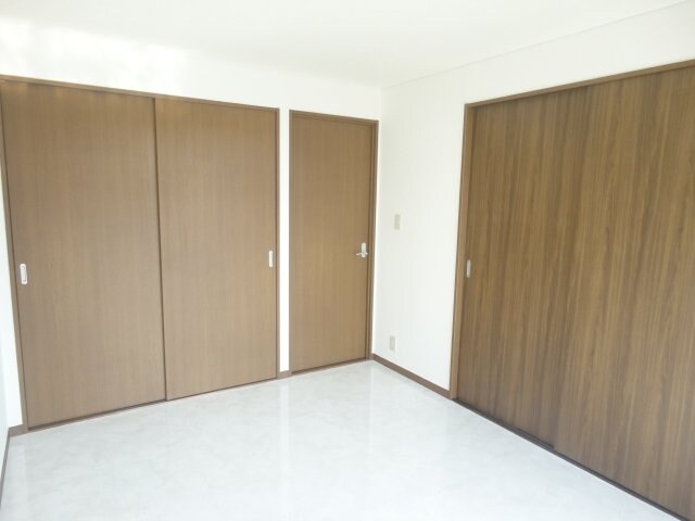 物件内観写真14　(西洋室)