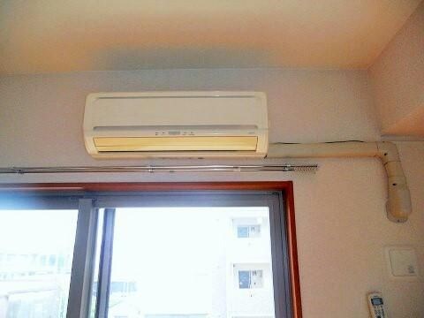 物件内観写真11　(室内写真は別部屋の写真です。)