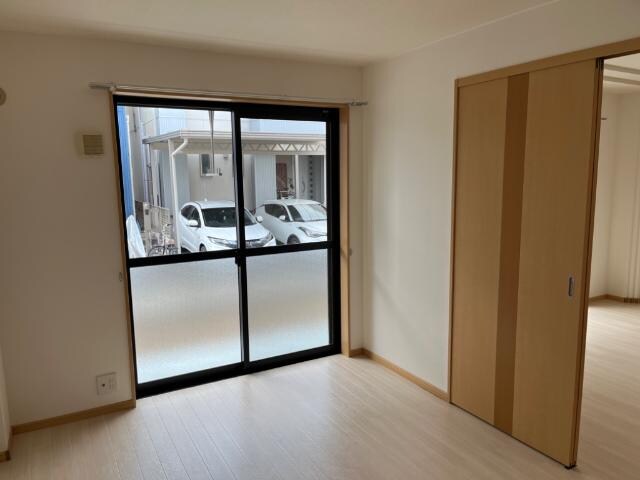 物件内観写真16　(室内)