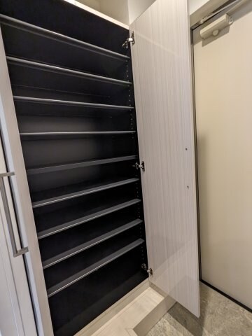 物件内観写真12　(シューズボックス)