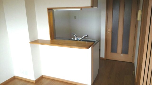 物件内観写真9　(お料理しやすいキッチンです)