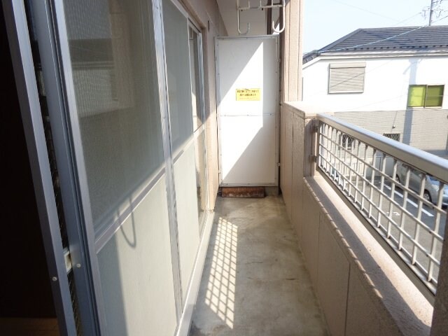 物件内観写真12　(ベランダ)