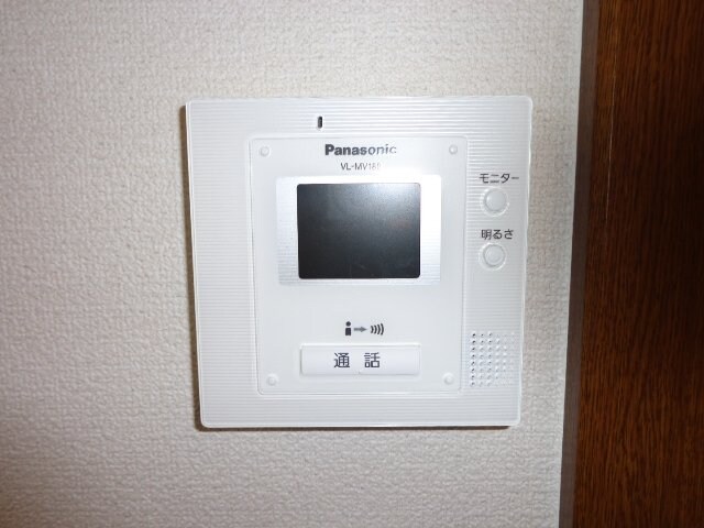 物件内観写真23　(カメラ付インターホン)