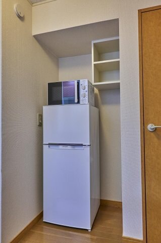 物件内観写真12　(冷蔵庫・電子レンジ完備)