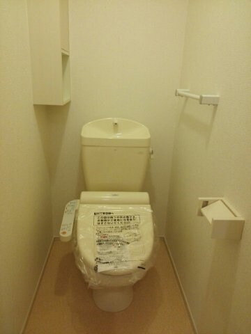 物件内観写真9　(トイレも気になるポイント)