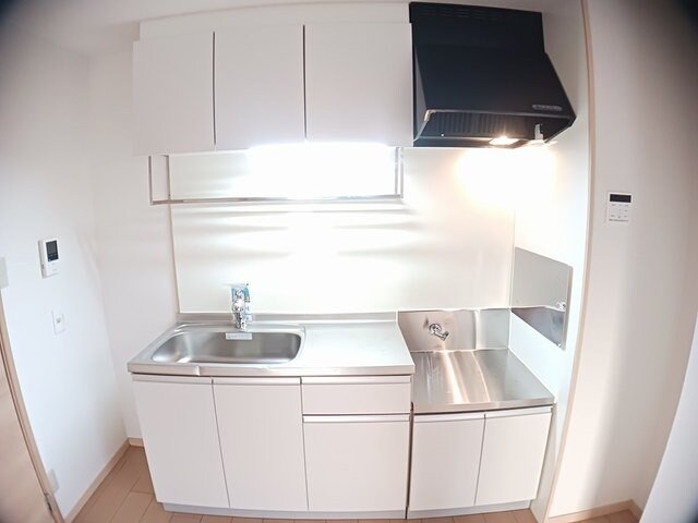 物件内観写真3　(キッチンでお料理をお楽しみください)