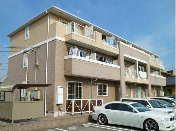 外観(建物外観を気になさる方へ、見た目の良い物件です)