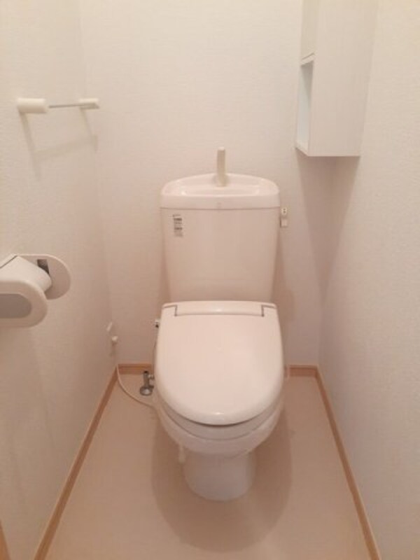 トイレ(落ち着いたトイレです)