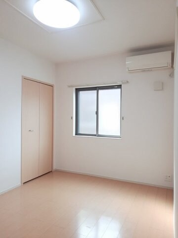 物件内観写真5　(内装も気になるポイント)