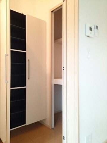 物件内観写真12　(毎日通る玄関はこちらです)