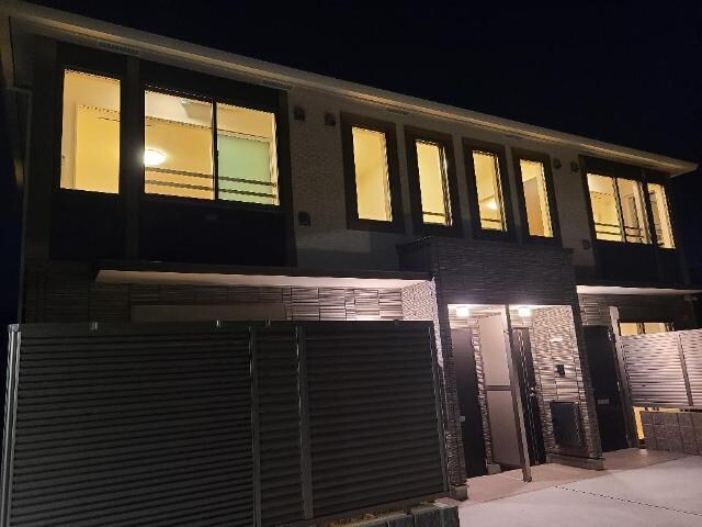 リブリスの物件外観写真