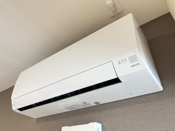 建物設備(エアコン)