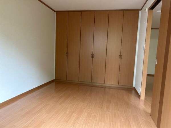 内装他(室内（南）)