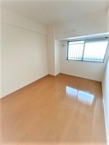 物件内観写真10　(洋室約6.0畳)