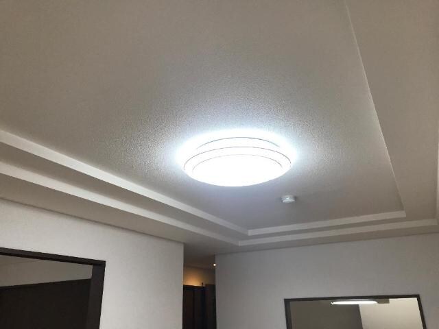 物件内観写真22　(照明器具)