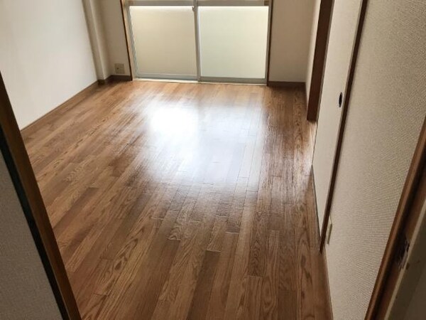内装他(洋室)