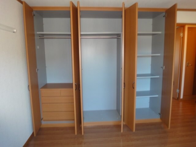 物件内観写真19　(クローゼット)