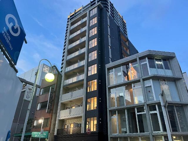 物件外観写真2　(外観写真（夜）)