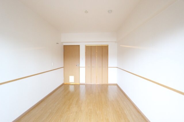 物件内観写真8　(参考写真です。現況優先。)