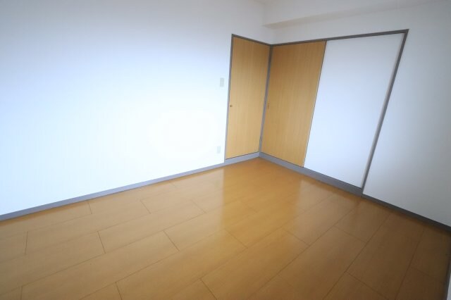 物件内観写真5　(※別部屋のお写真で、現況優先と致します。)