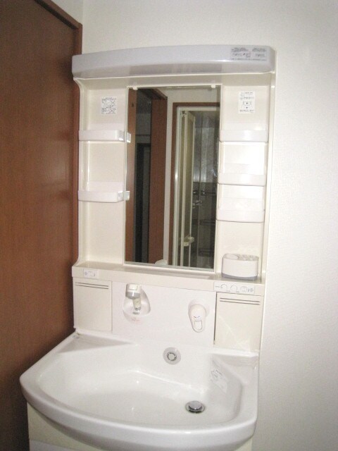 物件内観写真8　(シャンドレタイプ)