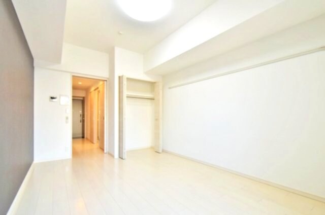 物件内観写真10　(便利なクローゼット)