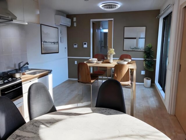 物件内観写真2　(写真・家具はイメージです。家具付きではありません。(T-Ho)