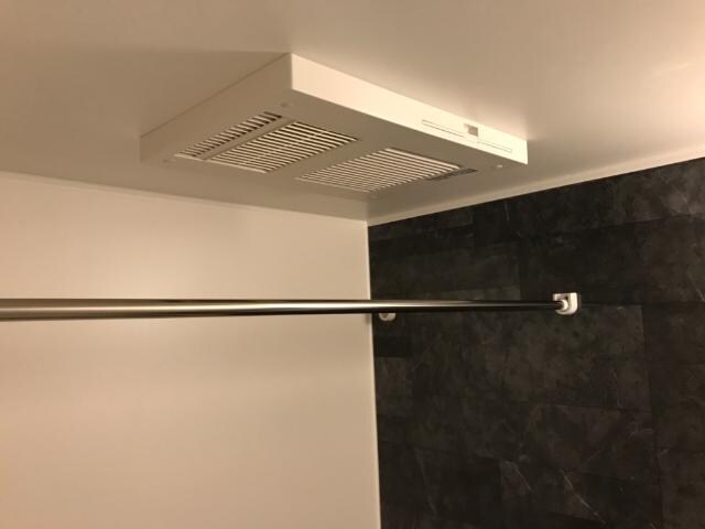 物件内観写真17　(浴室乾燥機)